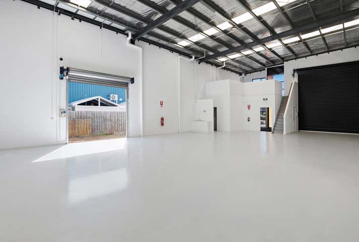 2/1 ARCHER DRIVE Mornington VIC 3931 - Image 5