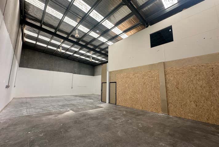 2/19 Grasslands Avenue Craigieburn VIC 3064 - Image 7