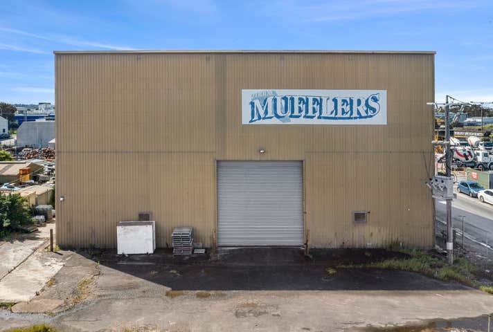 121-131 Roseneath Street North Geelong VIC 3215 - Image 2