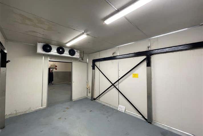 11 Llewellyn Place Eumemmerring VIC 3177 - Image 3