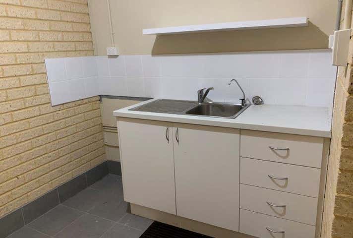 4/33 Boranup Ave Clarkson WA 6030 - Image 12