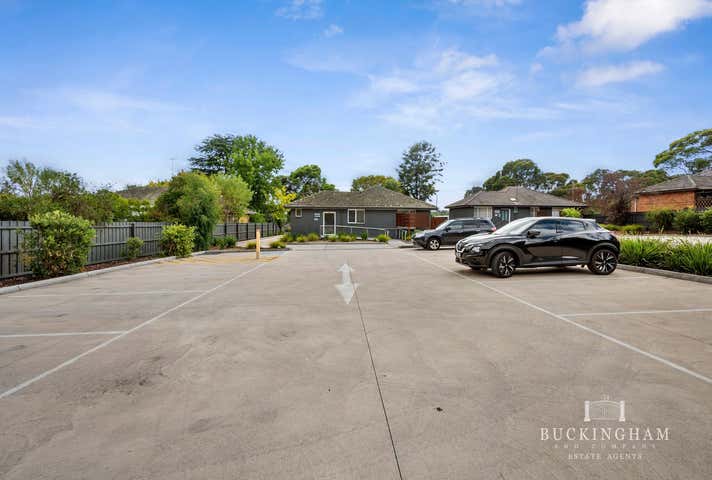 114-116 Main Hurstbridge  Road Diamond Creek VIC 3089 - Image 14