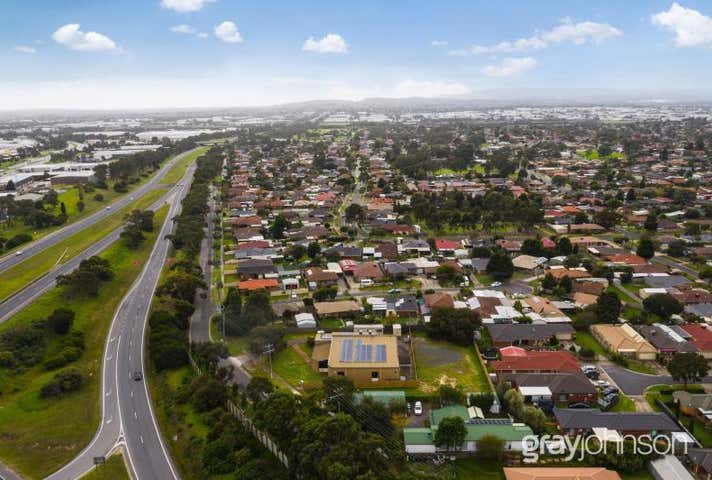 104 Robjant Street Hampton Park VIC 3976 - Image 7