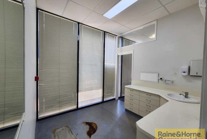 7/143 Racecourse Road Ascot QLD 4007 - Image 4
