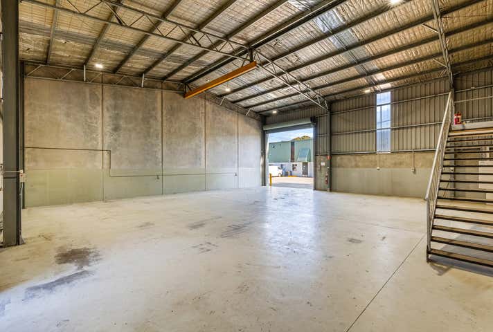 6/11 Maynard Drive Epsom VIC 3551 - Image 4