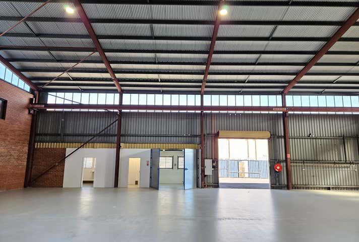 4 Barnett Court Morley WA 6062 - Image 10