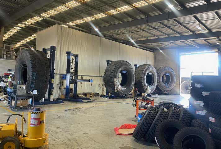 16 Silverton Court Paget QLD 4740 - Image 4