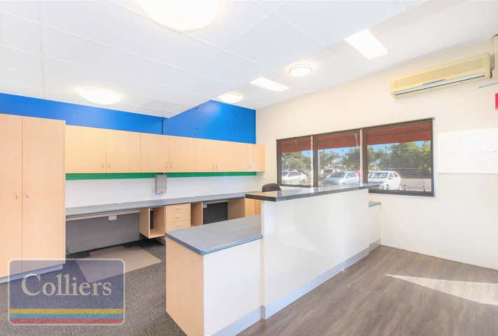 Bayside Shopping Centre, 34-40 Primrose Street Belgian Gardens QLD 4810 - Image 5