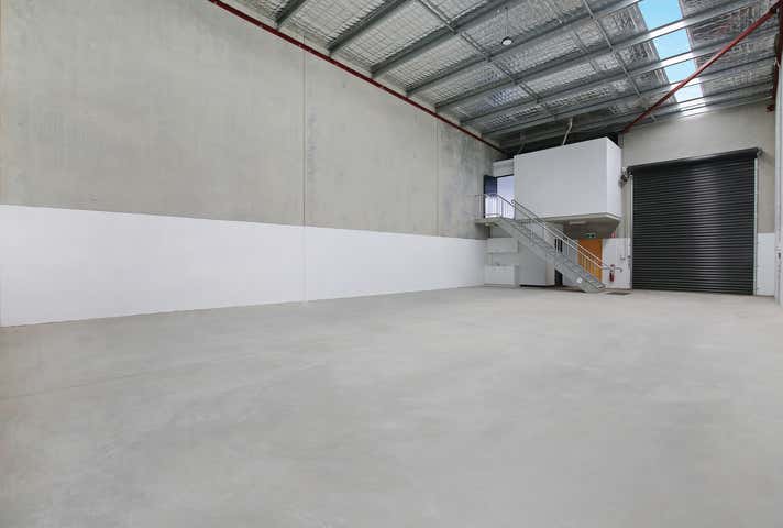 2/35 Five Islands Road Port Kembla NSW 2505 - Image 2