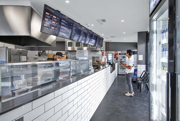 85 Elmslie Drive Cranbourne East VIC 3977 - Image 8