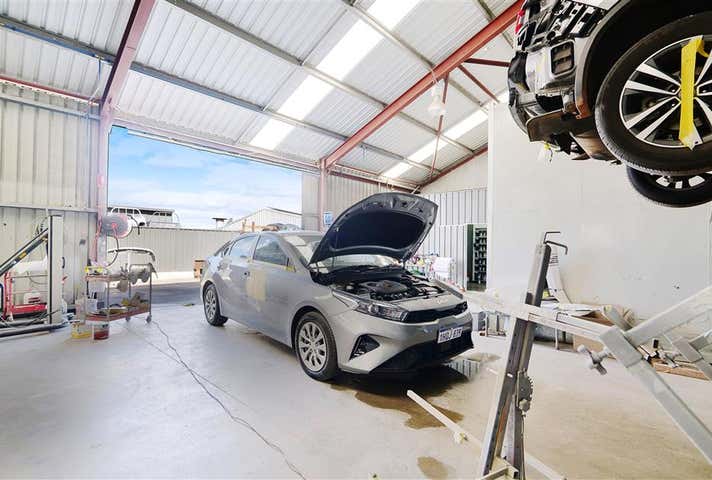 43 Hogarth Street Cannington WA 6107 - Image 3