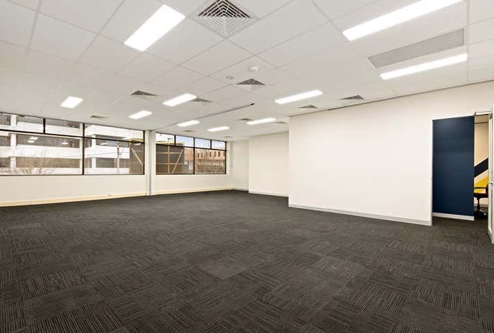 Part Level 1, 4 Prospect Hill Road Camberwell VIC 3124 - Image 2