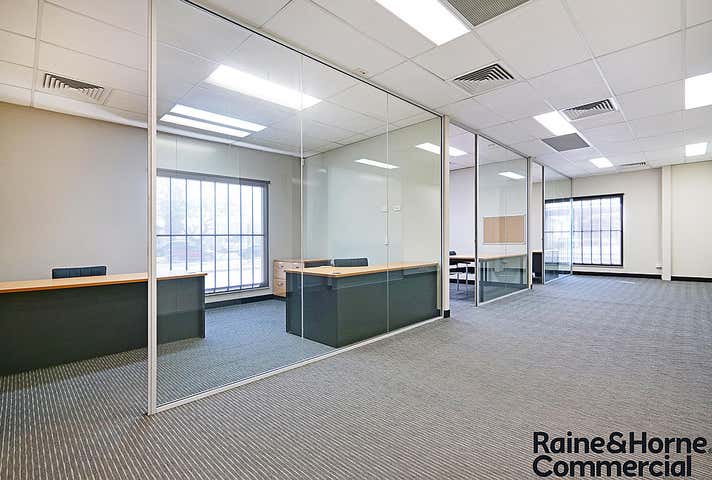 1 McDonald Cres Bassendean WA 6054 - Image 8