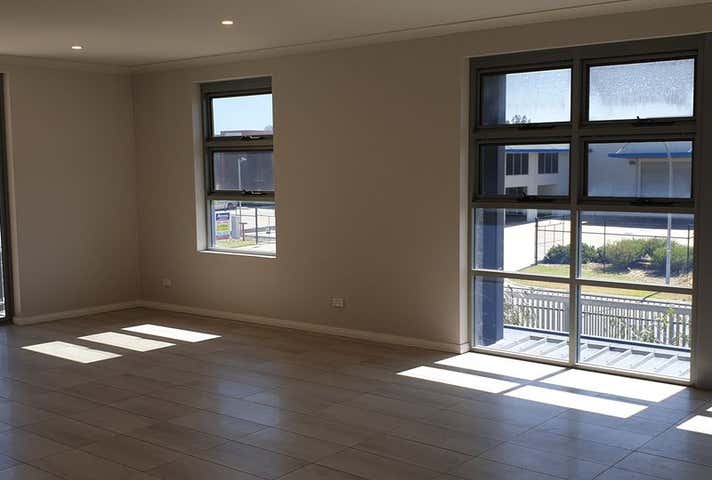 6 Darlot Rd Landsdale WA 6065 - Image 5