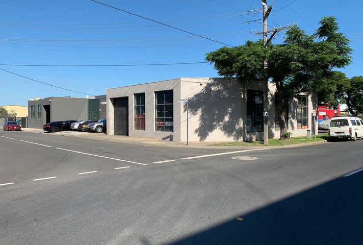 1/20 Coora Road Oakleigh South VIC 3167 - Image 2