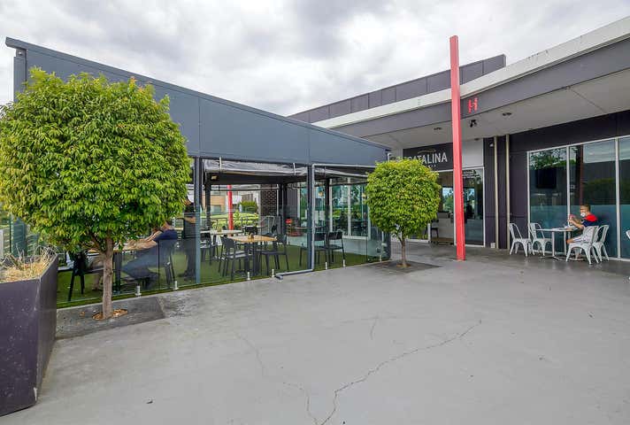 1/5 Harcrest Boulevard Wantirna South VIC 3152 - Image 3