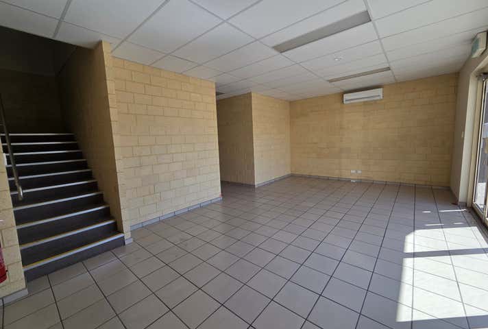 7/2 Tulloch Way Canning Vale WA 6155 - Image 7