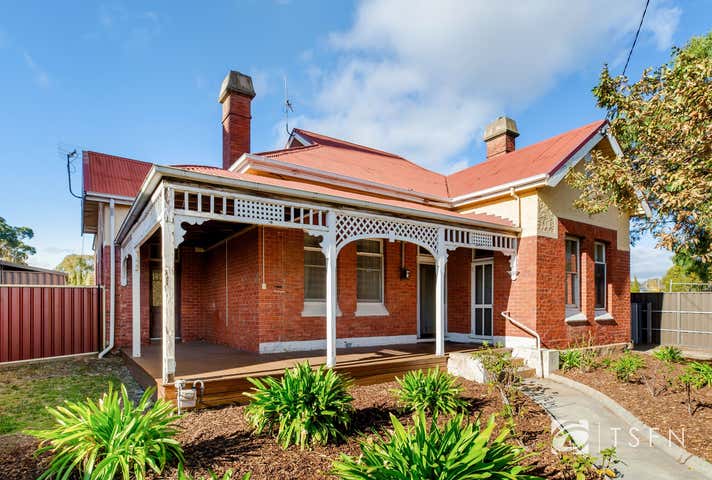 19 Panton Street Golden Square VIC 3555 - Image 3