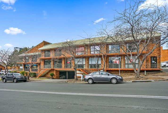 8/25 Victoria Street Wollongong NSW 2500 - Image 1