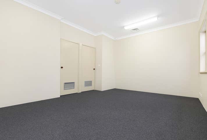 5/52 Burelli Street Wollongong NSW 2500 - Image 4