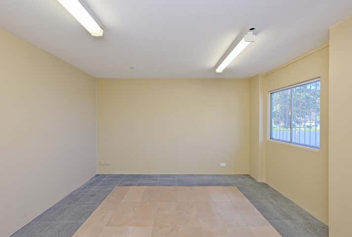 4&5/29 Gympie Way Willetton WA 6155 - Image 5