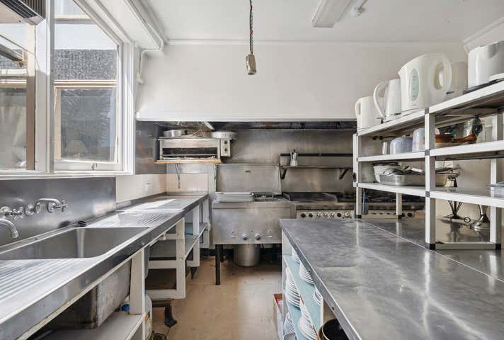 9 Aberdeen Street Newtown VIC 3220 - Image 10