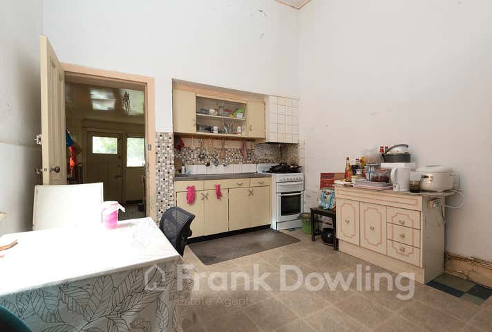 99 Buckley Street Essendon VIC 3040 - Image 4