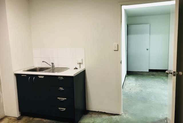 Unit 2, 76 Reserve Drive Mandurah WA 6210 - Image 11