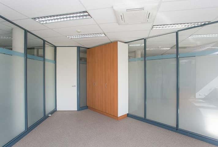 3 / 10 Eastbrook Terrace East Perth WA 6004 - Image 9