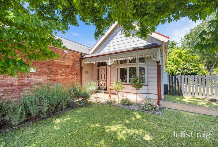 2/40 Albert Street Creswick VIC 3363 - Image 1