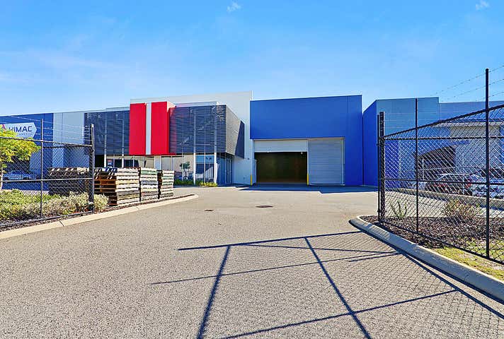 1/7 Mallaig Way Canning Vale WA 6155 - Image 2