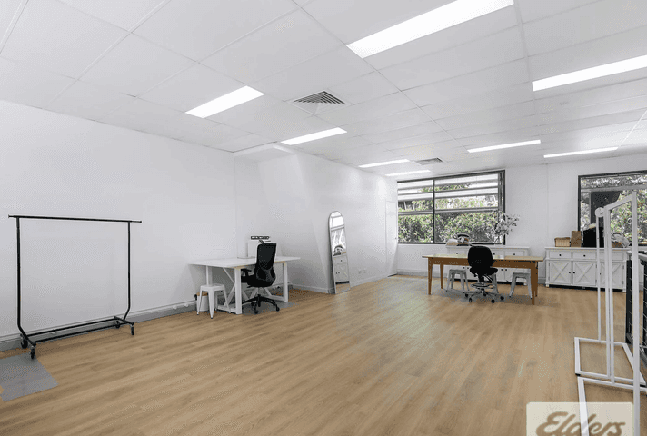 27/76 Doggett Street Newstead QLD 4006 - Image 4