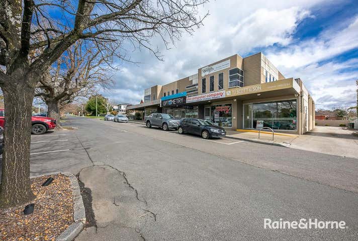 7/50 Aitken St Gisborne VIC 3437 - Image 9