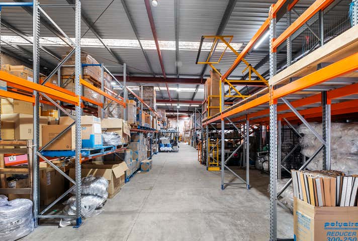 16 Textile Avenue Warana QLD 4575 - Image 6