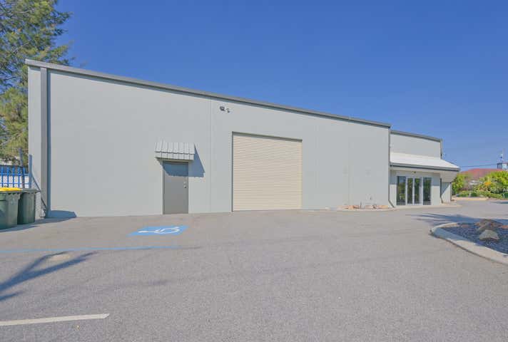 44 Bonner Drive Malaga WA 6090 - Image 4