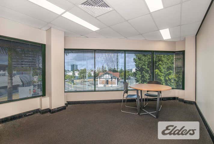 32 Logan Road Woolloongabba QLD 4102 - Image 2