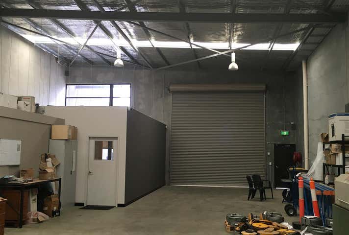 2/33 Cutler Road Jandakot WA 6164 - Image 8