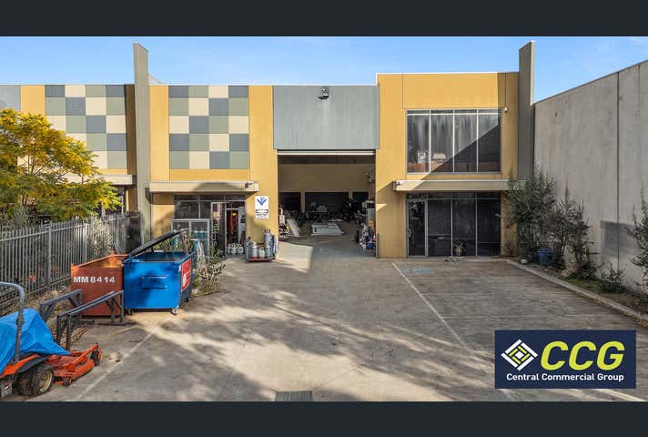 8 Carson Road Deer Park VIC 3023 - Image 2