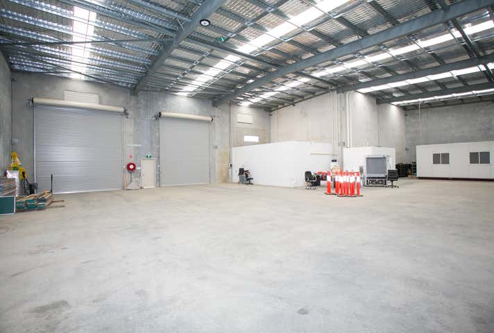 Unit 4, 37 Greenwich Pde Neerabup WA 6031 - Image 9