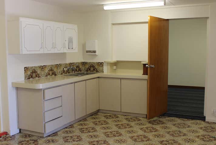 198 Lyon Road Aubin Grove WA 6164 - Image 12