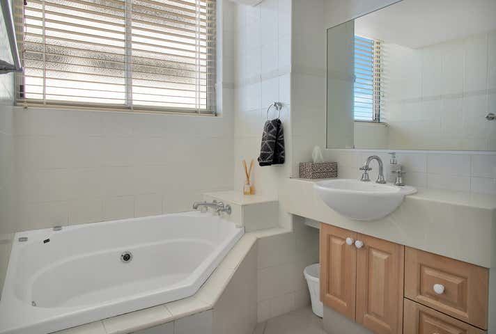 9-11 Garfield Terrace Surfers Paradise QLD 4217 - Image 7