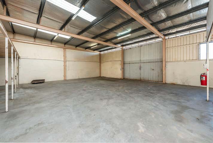 12 Lefroy Avenue Midland WA 6056 - Image 4