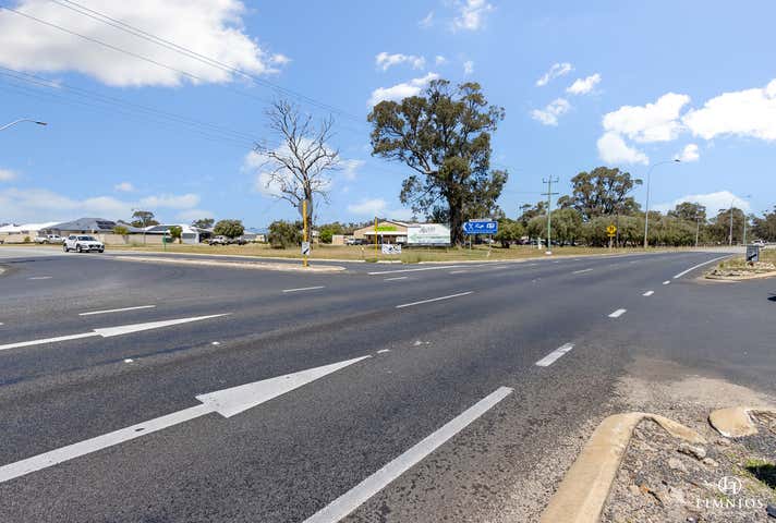 2/60 Lloyd Avenue Ravenswood WA 6208 - Image 12