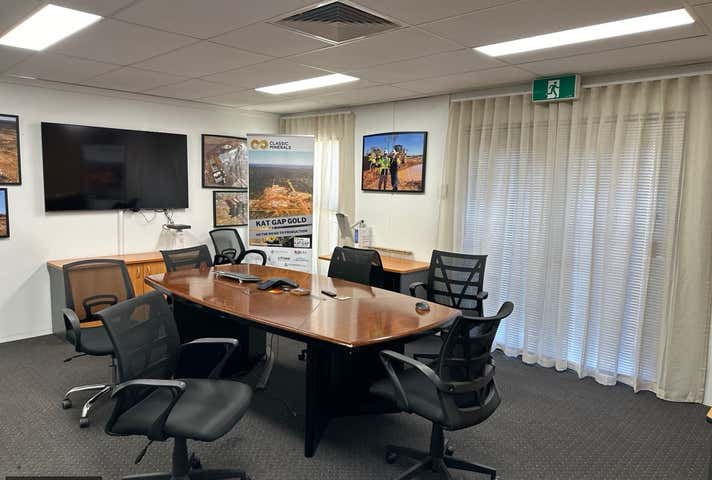 71 Furniss Road Landsdale WA 6065 - Image 13