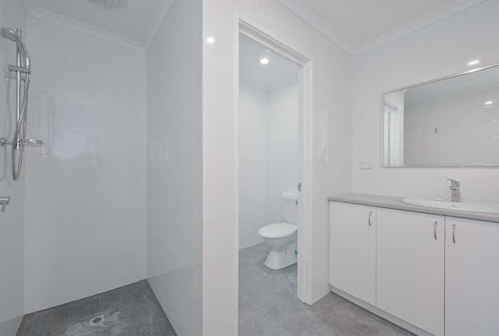 8 Oban Link Canning Vale WA 6155 - Image 15