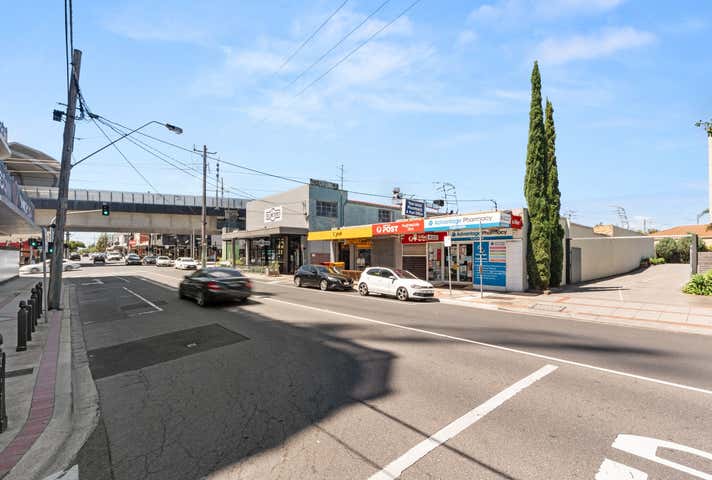 96 & 96A Poath Road Hughesdale VIC 3166 - Image 16