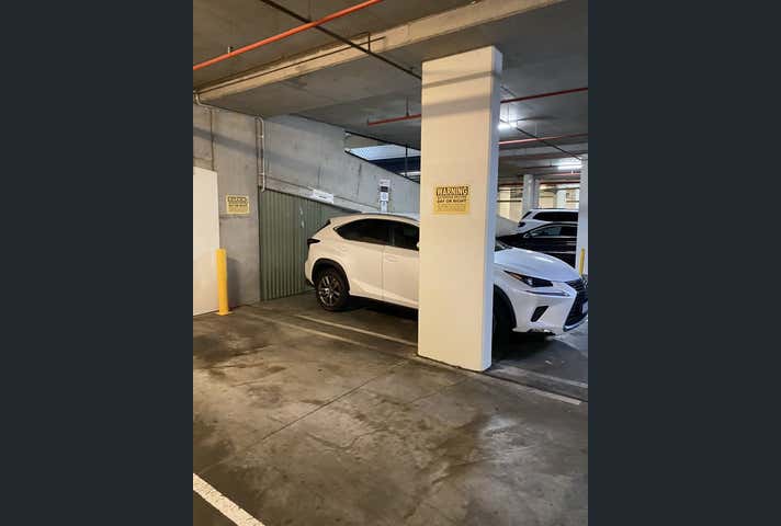 4A/99 Esplanade Cairns City QLD 4870 - Image 10