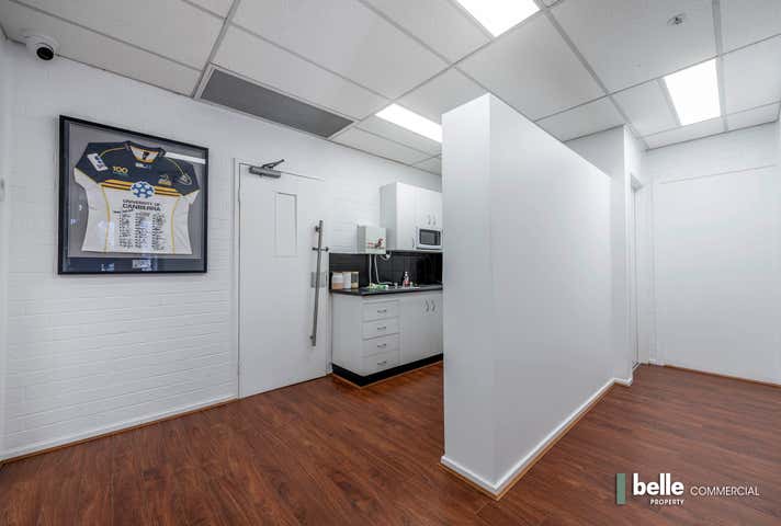 18A/18 Winchcombe Court Mitchell ACT 2911 - Image 13