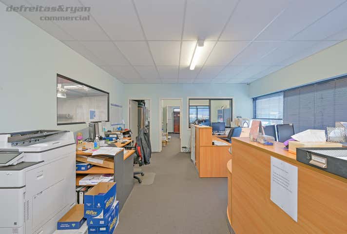 1/15 Baling Street Cockburn Central WA 6164 - Image 9