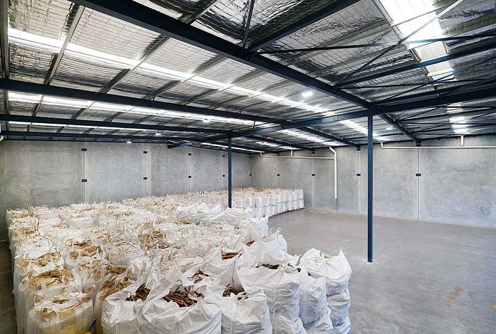 55 Mordaunt Circuit Canning Vale WA 6155 - Image 14